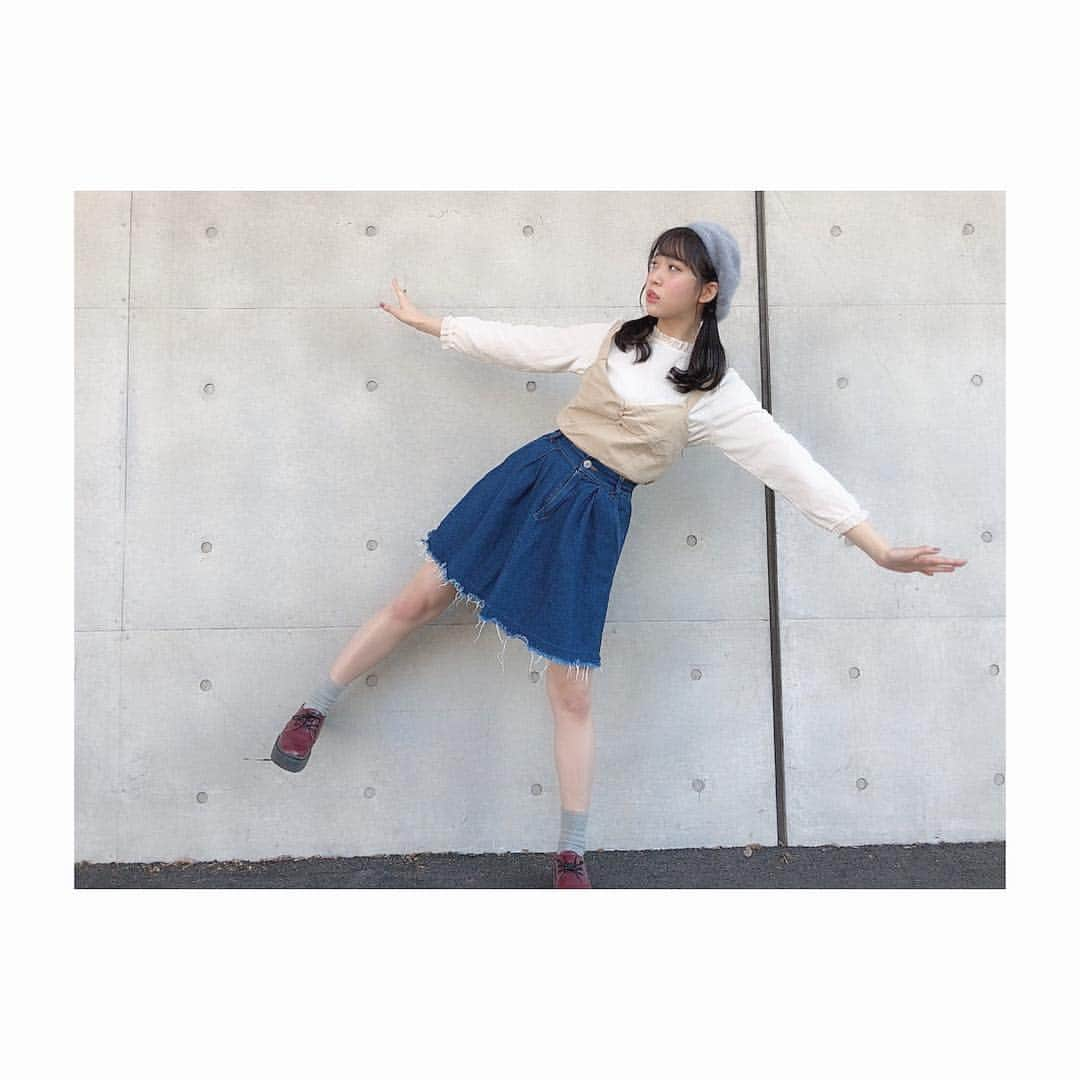 奈良未遥さんのインスタグラム写真 - (奈良未遥Instagram)「今日のお洋服◡̈⃝︎⋆︎* スカートはみーずんから昔もらったおさがり🤭  #NGT48 #奈良未遥 #握手会」11月23日 18時29分 - mihapiyo._.48