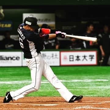 金子一輝のインスタグラム：「今年もたくさんの応援ありがとうございました😊 来年は１軍でもっともっと試合に出て活躍できるようがんばります✨」