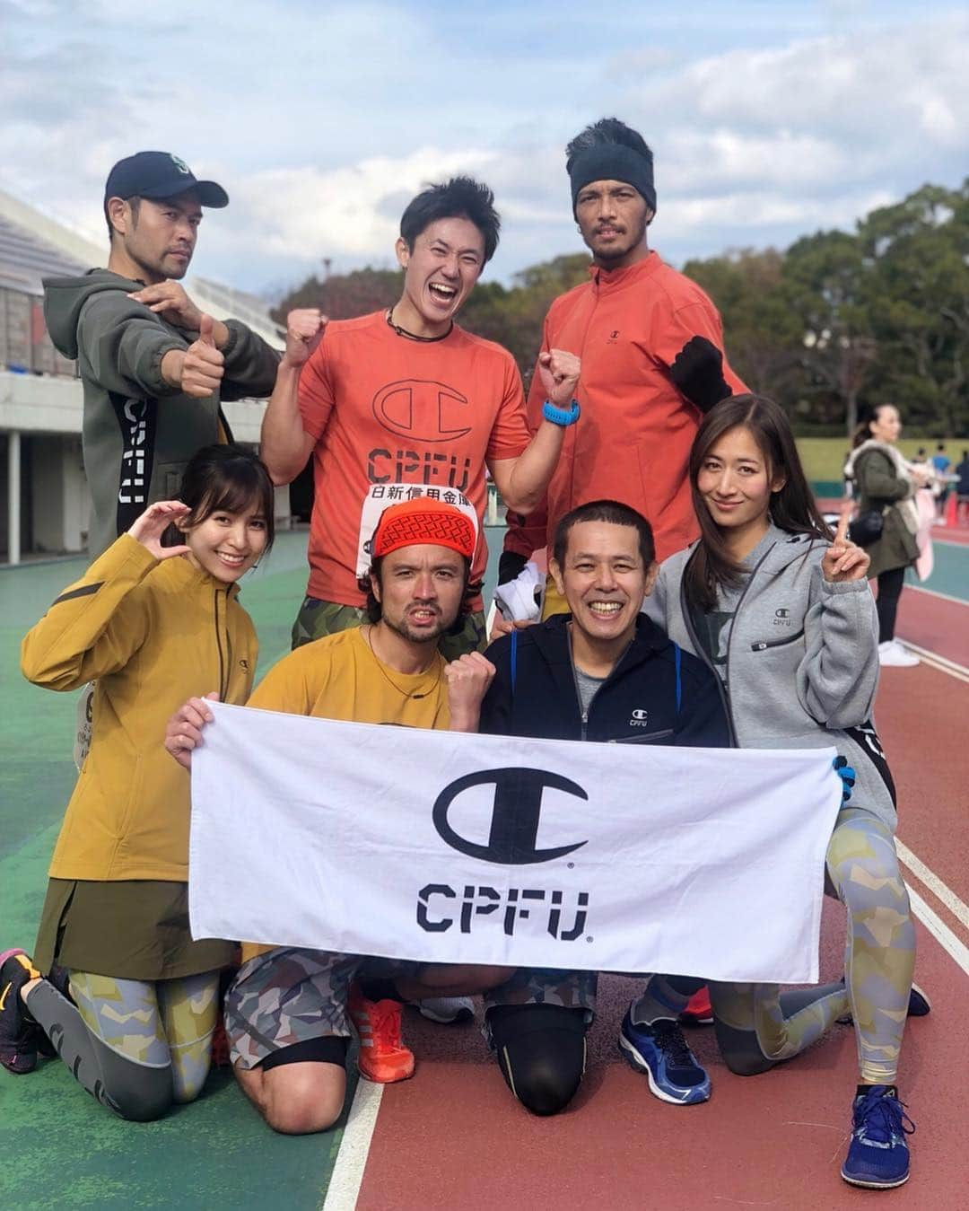 宮河マヤさんのインスタグラム写真 - (宮河マヤInstagram)「Well done guys🙌TEAM CPFU 7位! 👑きついコースでも2km 9分前半で走れるようになってきたから、次は8分台出したいな🤩#champion #cpfu #リレーマラソン #run #workout」11月23日 20時32分 - maya_m0901