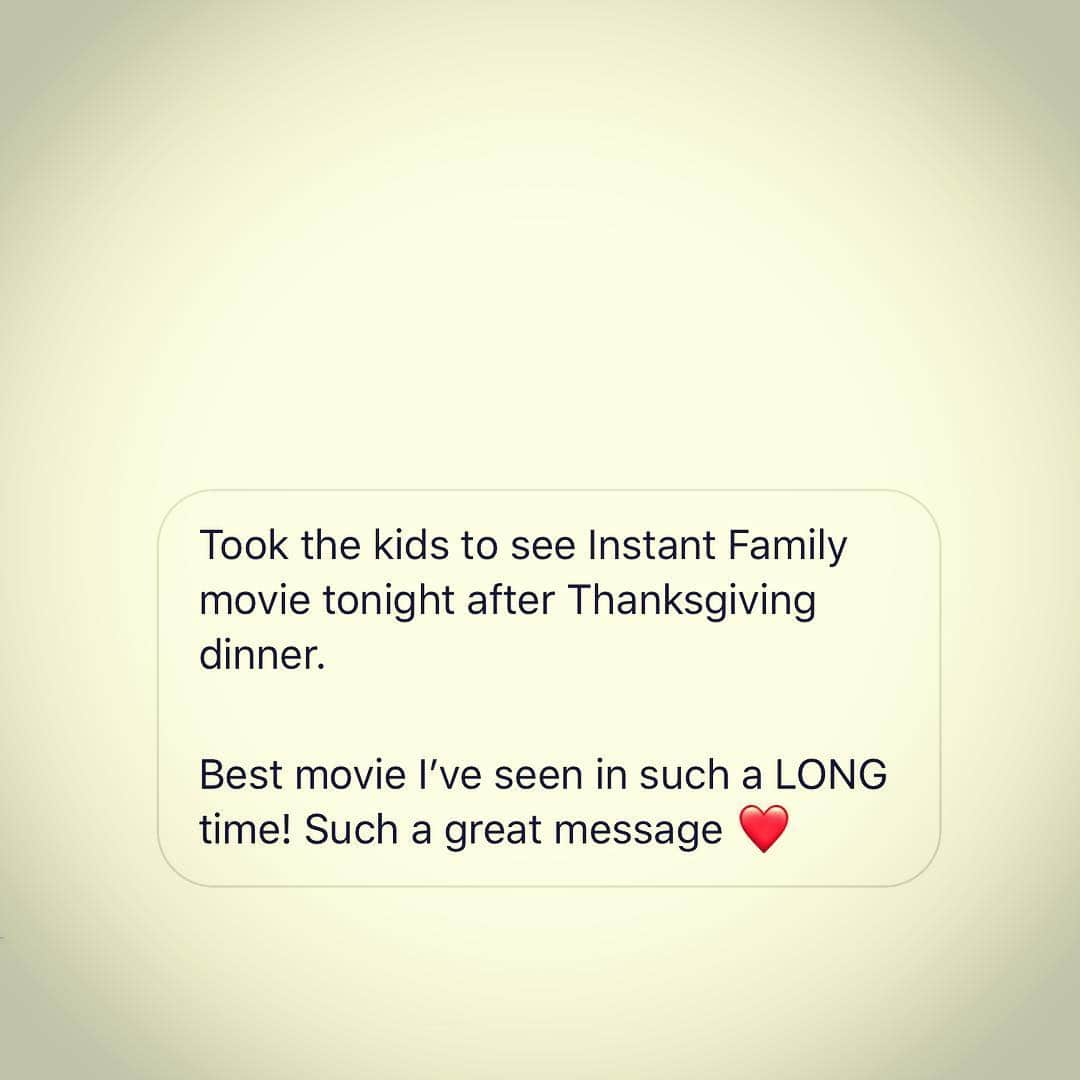 マーク・ウォールバーグさんのインスタグラム写真 - (マーク・ウォールバーグInstagram)「Grateful for the overwhelming love for #InstantFamily. Going to the movies with my dad is a favorite childhood memory...happy to see others making memories with their own families. ❤️」11月24日 2時33分 - markwahlberg