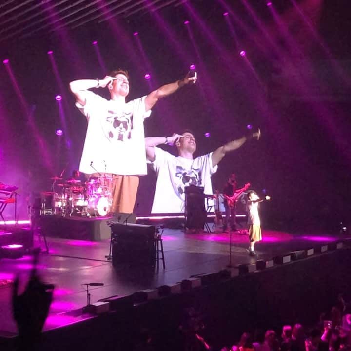 Chiharuのインスタグラム：「未だ余韻。。😍 この曲が私は1番好きだ〜 we don't talk anymore♪ . #チャーリープース  #charlieputh  #幕張メッセ #ライブ #music  #live #awesome #love」
