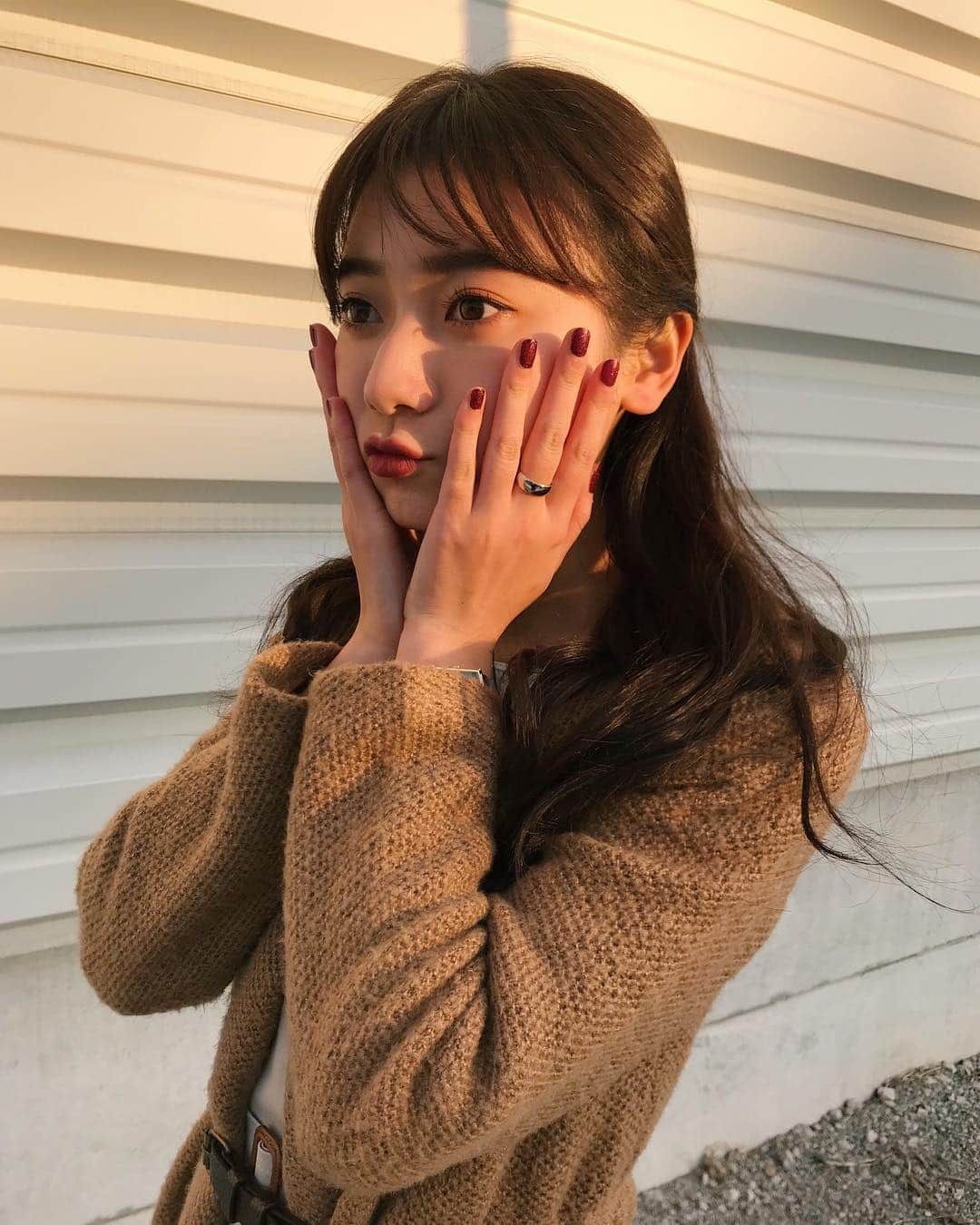 齊藤英里さんのインスタグラム写真 - (齊藤英里Instagram)「休みの日限定でネイルしたの❤️❤️💋」11月24日 20時12分 - erisaito.official