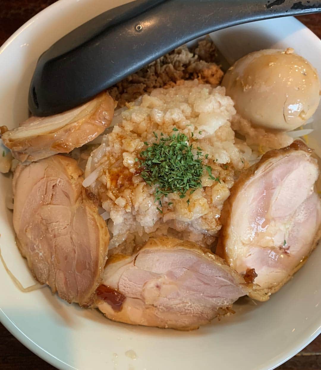 白洲迅のグルメインスタ