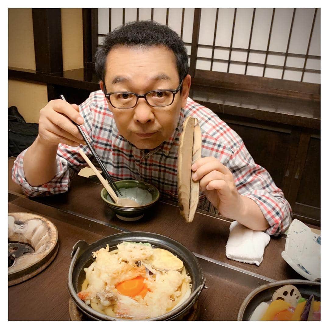 さだまさしさんのインスタグラム写真 - (さだまさしInstagram)「海老天うどん（昔盛り） 金沢「福わ家」にて🍤 あ〜今年も此処で食べられて良かった〜💓💓💓 本当に美味しかった😍 . #福わ家  #さだまさし  #sadamasashi」11月24日 21時39分 - sada_masashi