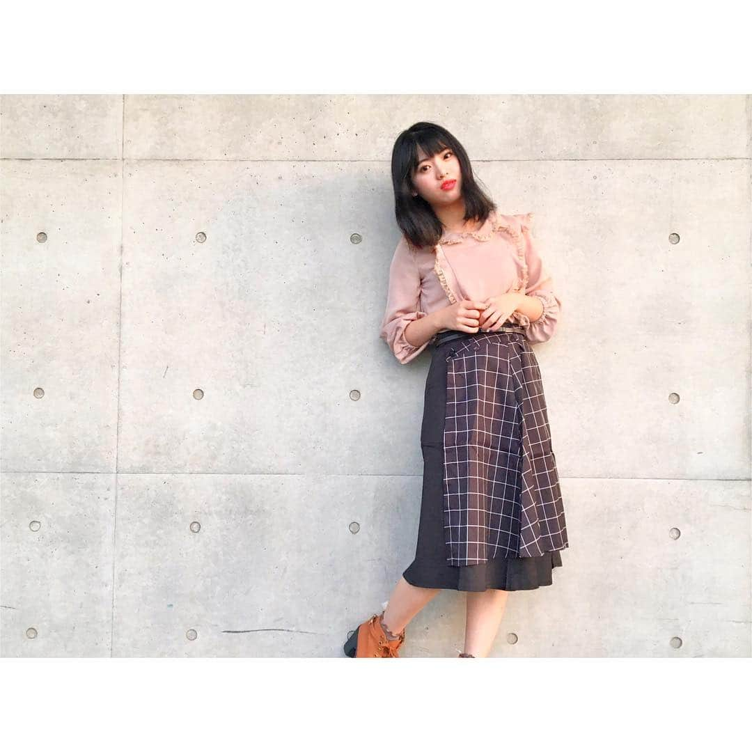 馬嘉伶さんのインスタグラム写真 - (馬嘉伶Instagram)「🍵 今日のコーデ . blouse →  @lerevevaniller  skirt →  @holidayandholiday_official . #ootd #fashion @joint_space #lerevevaniller #vaniller_stylelvn812-0249#秋コーデ #まちゃコーデ👠」11月24日 23時40分 - macyacyarin