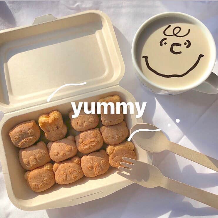 のインスタグラム：「#おうちカフェ 手作りの人形焼でまったりカフェタイム⏰  かわいい動物型の人形焼は おやつにぴったりなんですよ✨  お砂糖少なめのカフェラテやお茶が相性良さそうですね！  ぜひお家でカフェタイムしてみては♪  photo by @__imnaoka__  @sucle_ では紹介する写真を募集中👧🏻﻿﻿ ﻿﻿ ﻿﻿﻿﻿﻿﻿﻿﻿﻿﻿ タグ付けやハッシュタグをつけてくれた投稿からもピックアップした写真をリポストしています！﻿﻿﻿﻿﻿﻿﻿﻿﻿﻿﻿ #sucle をつける か このアカウントをタグ付けして投稿してね📸﻿﻿﻿﻿﻿﻿﻿﻿﻿﻿﻿ ﻿﻿﻿﻿﻿﻿﻿﻿﻿﻿﻿ おしゃれにかわいく♡女の子の日常をサポートする﻿﻿﻿﻿﻿﻿﻿﻿女子向けメディア｢SUCLE｣の公式ページにもきっと気になる記事がたーくさんあるので、ぜひチェックしてみてください👀﻿﻿﻿﻿﻿﻿﻿﻿﻿﻿﻿ ﻿﻿﻿﻿﻿﻿﻿﻿﻿﻿﻿ トップページのリンク や ストーリーズからジャンプできます♪」