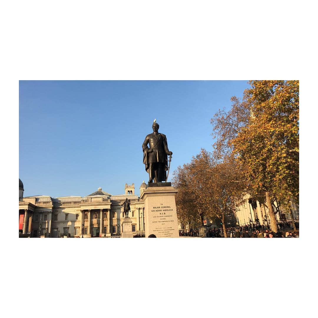 廣瀬茜さんのインスタグラム写真 - (廣瀬茜Instagram)「ロンドン観光🇬🇧💓 #コヴェントガーデン #nationalgallery #trafalgarsquare #london」11月26日 0時34分 - akane_bandmaid