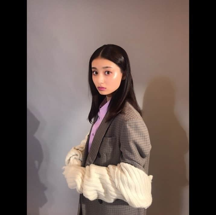 吉川愛さんのインスタグラム写真 - (吉川愛Instagram)「☺︎ 今日はOLの日 #365anniversary @nylonjapan」11月25日 17時41分 - ai_yoshikawa_official