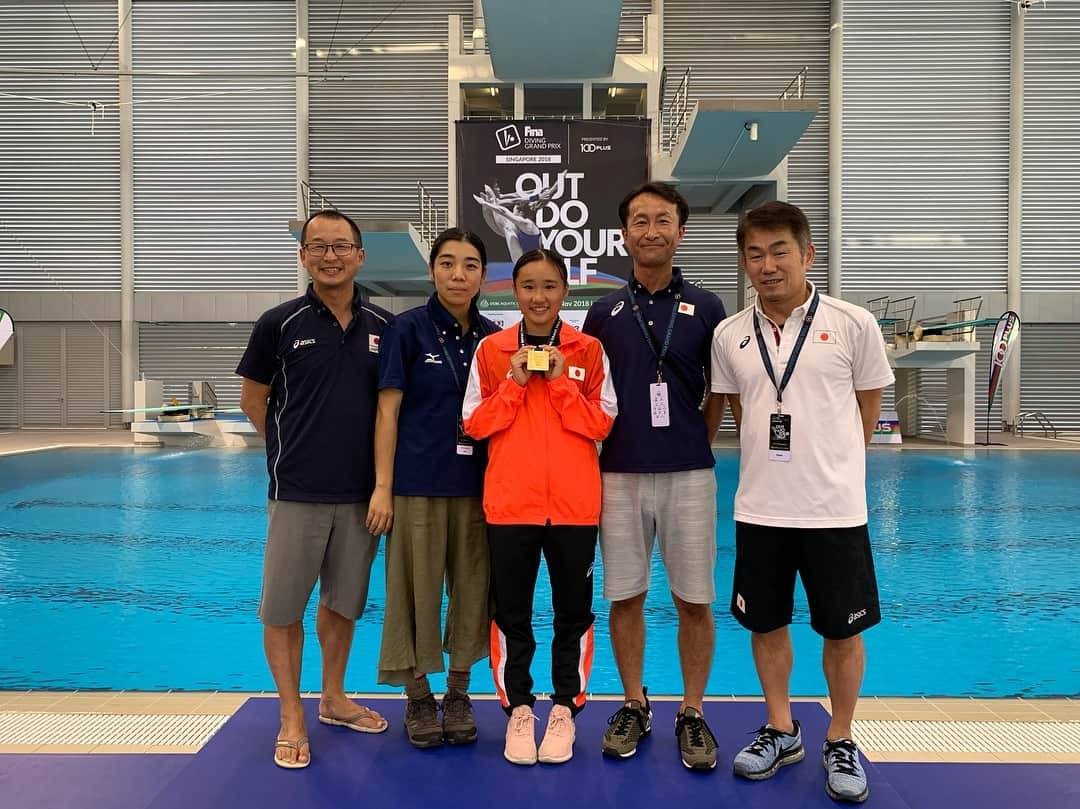 のインスタグラム：「Singapore GP is over. ・ Finally i was able to get a Gold medal!!🥇 ・ めっちゃいい経験させてもらえました！ ありがとうございました♥️ ・ またまたオリンピックメダリストと沢山話せたし、普段あったことのなかった北朝鮮の子達とも仲良くなれて嬉しかったです！ ・ Special thanks to Australian team! I was happy to be like a same team!! ・ ・ #singapore #grandprix #2018」