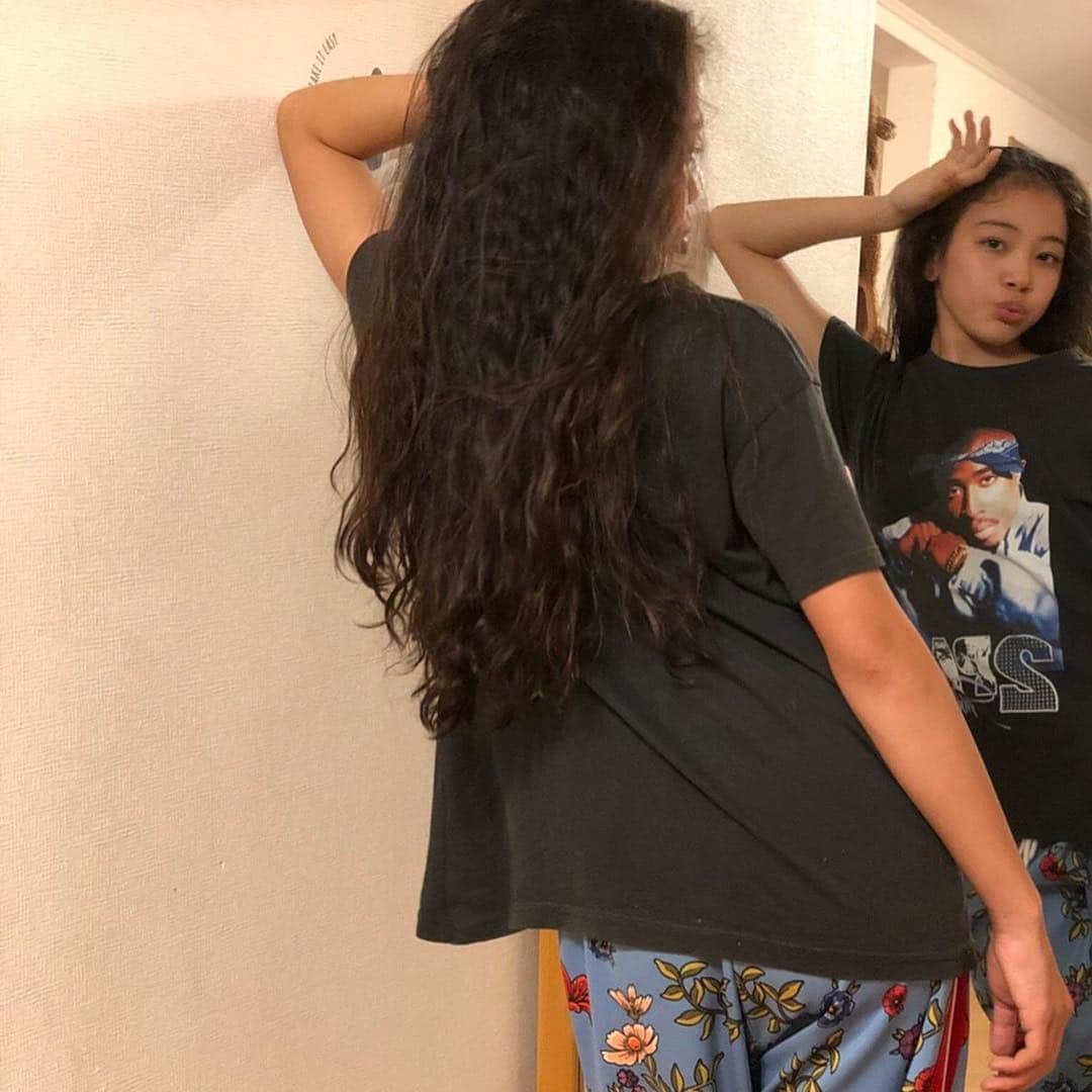三浦麗さんのインスタグラム写真 - (三浦麗Instagram)「😍2pac😍  #fashion  #2pac」11月25日 20時31分 - 05akira17