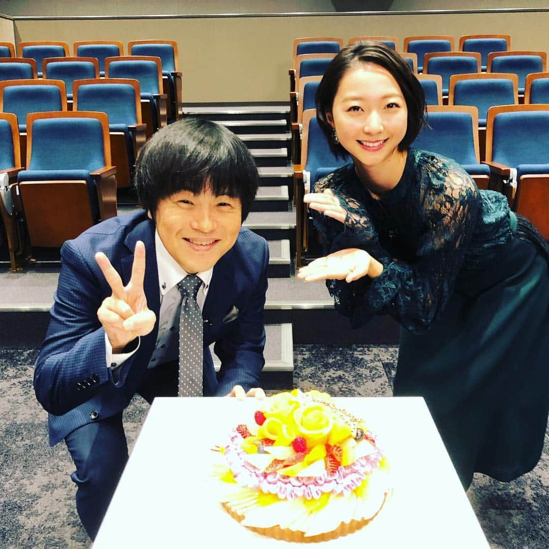 バカリズムさんのインスタグラム写真 - (バカリズムInstagram)「ありがとうございます！！！ #バカリズムの30分ワンカット紀行」11月26日 18時43分 - bakarhythm