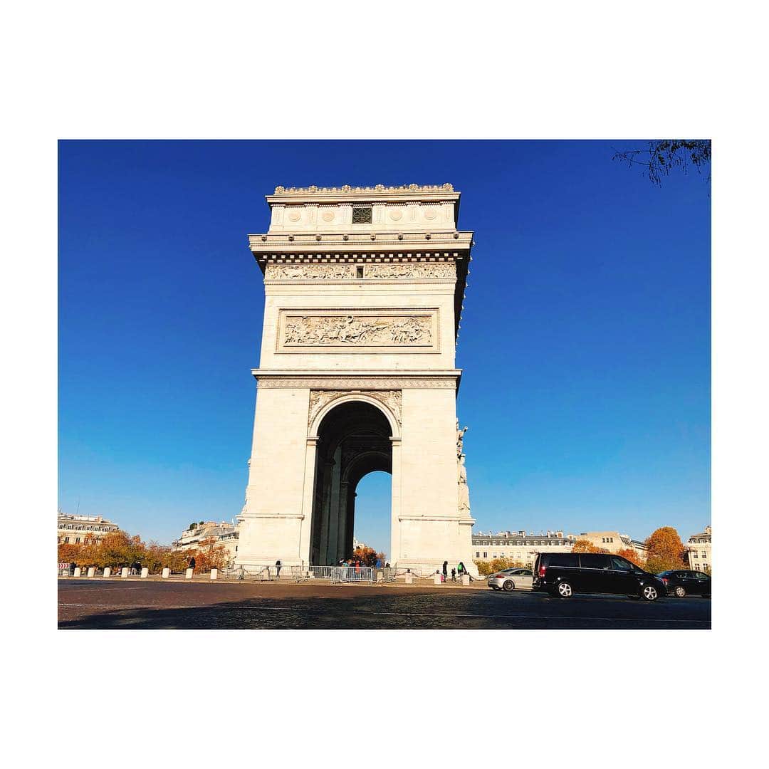 廣瀬茜さんのインスタグラム写真 - (廣瀬茜Instagram)「エトワール凱旋門🇫🇷 #arcdetriomphe #paris」11月26日 16時39分 - akane_bandmaid