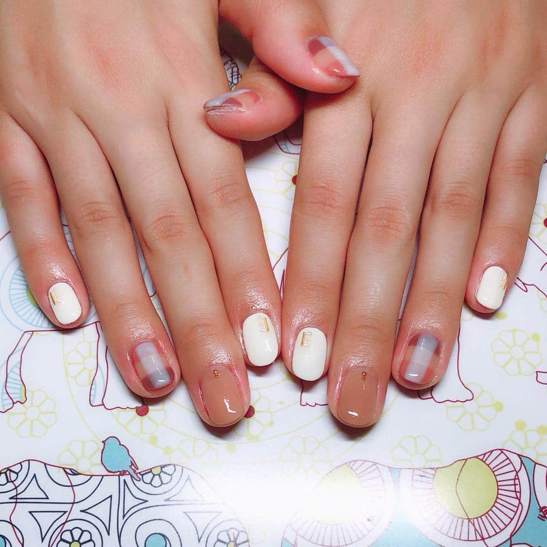 倉持由香さんのインスタグラム写真 倉持由香instagram これは前回 冬ネイル18 冬ネイル チェックネイル ネイルデザイン Nail 11月26日 時55分 Yukakuramoti