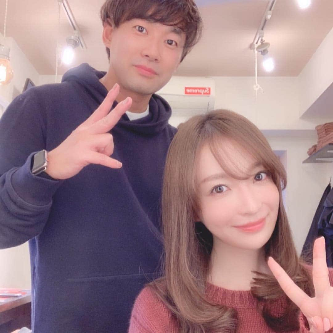 竹内渉さんのインスタグラム写真 - (竹内渉Instagram)「楽しみにしていた #ミネコラトリートメント に感動😍✨ 自分じゃないようなサラサラヘアに気分上がって動画何回も見返しちゃいました👼🌹 @rrsalon_ でやってもらったよ😍ありがとうございました🙇‍♀️💕 * 머리가 살아났다😍❤️」11月27日 11時59分 - ayumu_takeuchi