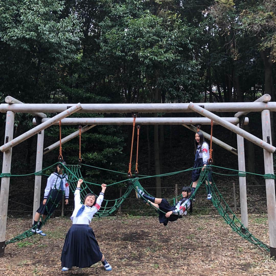 MIZYUさんのインスタグラム写真 - (MIZYUInstagram)「tvk関内デビルの、むむむロケで行く公園はいつも遊具が多くて、毎回めっちゃ遊んでから帰ります、なので帰りは基本爆睡(これは綾瀬市の城山公園🌳)」11月27日 23時14分 - mizyu_leaders