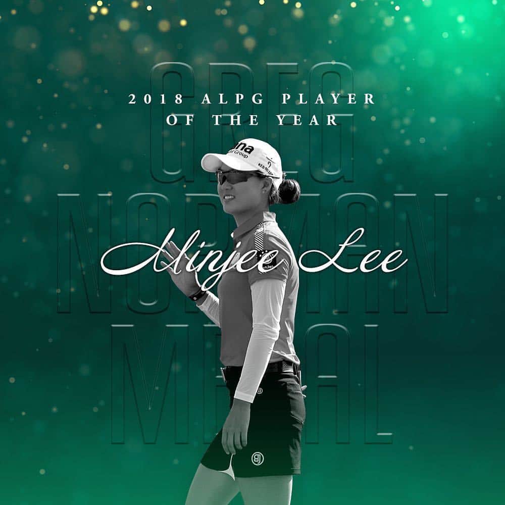 ミンジー・リーのインスタグラム：「Such a great honor to be the 2018 Greg Norman medal Winner & ALPG player of the Year☺️ To be the first female recipient of the Greg Norman medal is so special❤️ It is truly a great feeling to be acknowledged for all the hard work & effort you put into your sport! This year has been filled with great memories & I wouldn’t be here without the help of my team😍 Thankyou so much!」