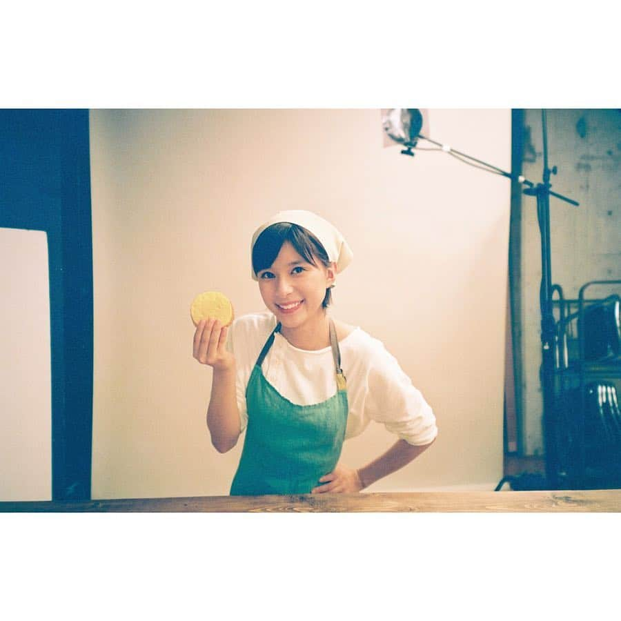 芳根京子さんのインスタグラム写真 - (芳根京子Instagram)「定食屋さん☺︎ #film #NewDays」11月28日 18時35分 - yoshinekyoko