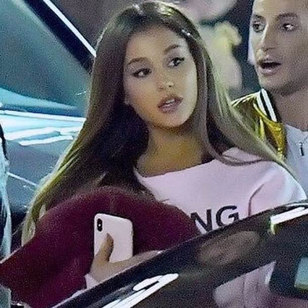 アリアナ・グランデさんのインスタグラム写真 - (アリアナ・グランデInstagram)11月29日 3時35分 - arianagrande