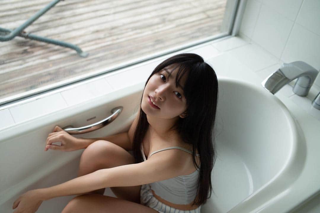 山口はのんのインスタグラム：「なんと、 山口はのんのオフィシャルファンクラブできました！！！ ファンクラブでしか見れない画像とか載せたり特別なプランでははのんと個人チャット出来ちゃったりします！😊 ご入会お待ちしてます❤️❤️❤️ https://fanicon.net/fancommunities/923」