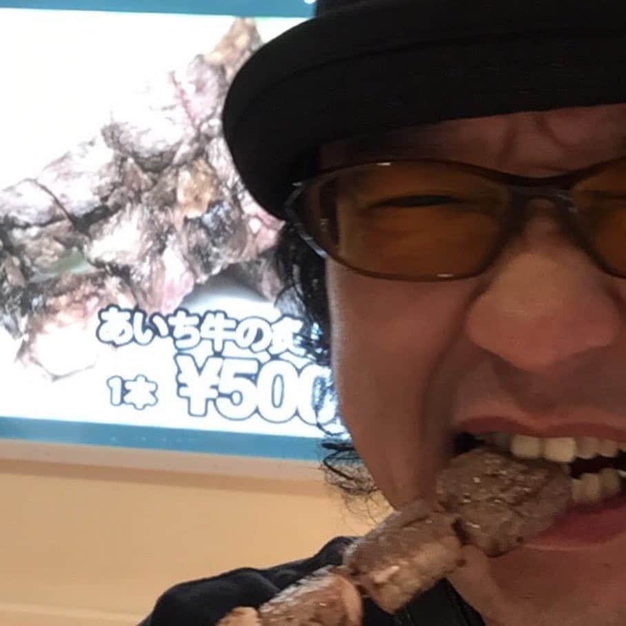 人間椅子さんのインスタグラム写真 - (人間椅子Instagram)「#いい肉の日 #お肉大好き #肉肉 #🍖🥓」11月29日 12時36分 - ningen_isu