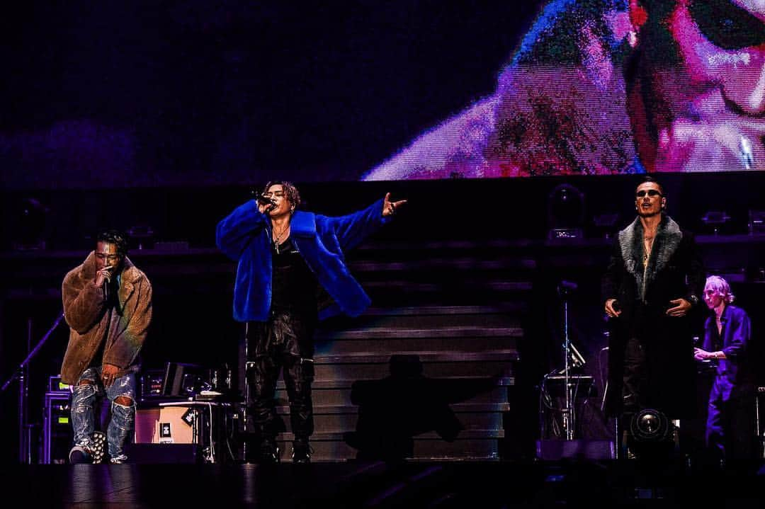 登坂広臣さんのインスタグラム写真 - (登坂広臣Instagram)「#FULLMOON tour in SAITAMA SUPER ARENA Special Night🔥🔥🔥 @ak69_official & @sway_ldh  #XXX #登坂広臣 #HIROOMITOSAKA #JSB  #三代目JSOULBROTHERS」11月30日 1時54分 - omi.cdl