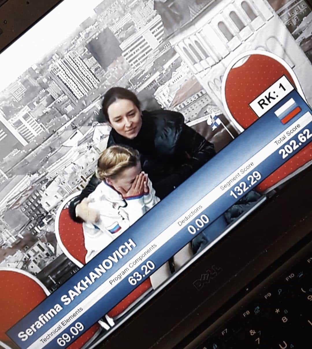セラフィマ・サハノヴィッチのインスタグラム：「Спасибо! Спасибо за все !❤️ @angelinaturenko ❤️ это было не идеально, и не все 100% от того , что я могу! У меня много работы , и надеюсь у нас все получится !」