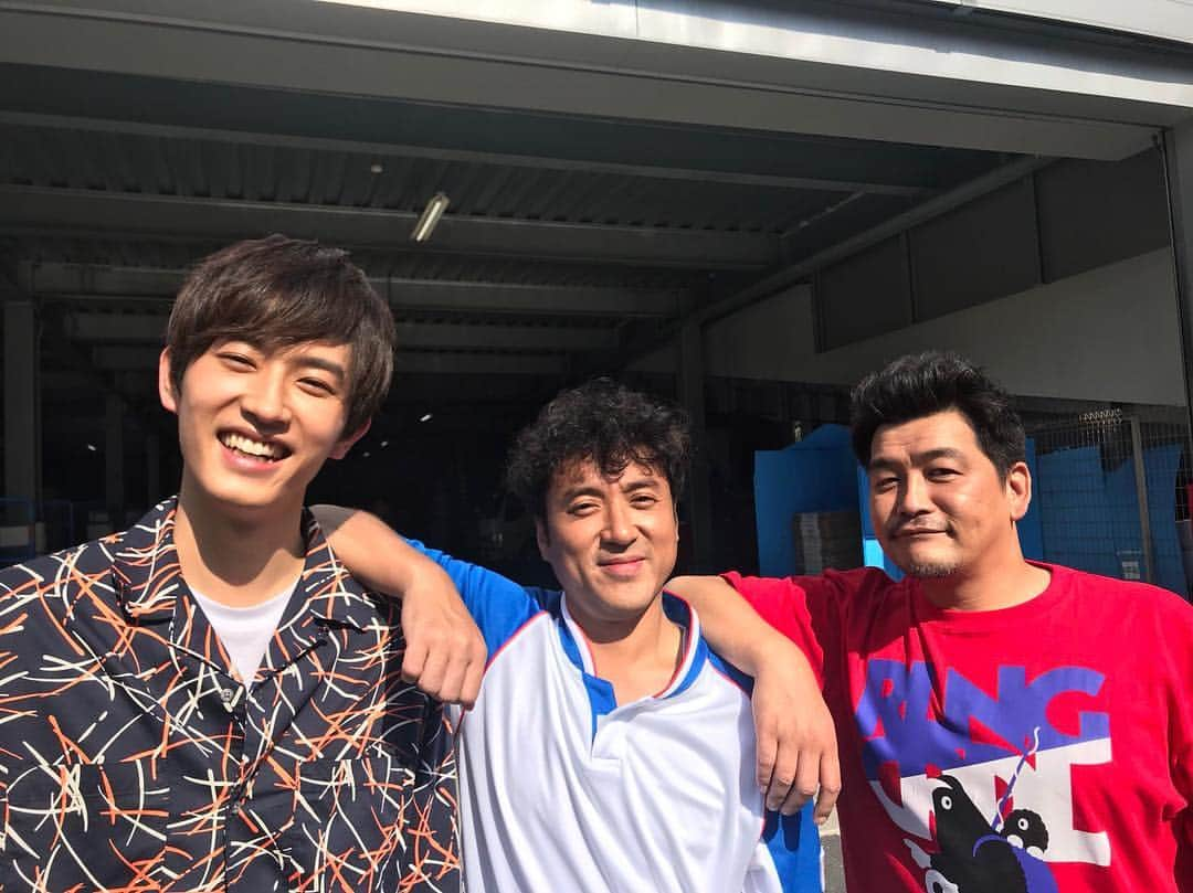 TBS「大恋愛〜僕を忘れる君と」さんのインスタグラム写真 - (TBS「大恋愛〜僕を忘れる君と」Instagram)「「大恋愛」第８話まであと8時間！！！ #大恋愛 #僕を忘れる君と  #やっときました！ #金曜日が！ #今日は早めに帰宅しよう #８話はキュンとします #尚の言葉が刺さります #ぜひ #リアタイして下さい！ #金曜の夜は大恋愛  #戸田恵梨香 #ムロツヨシ #富澤たけし #杉野遥亮」11月30日 13時31分 - dairenai_tbs