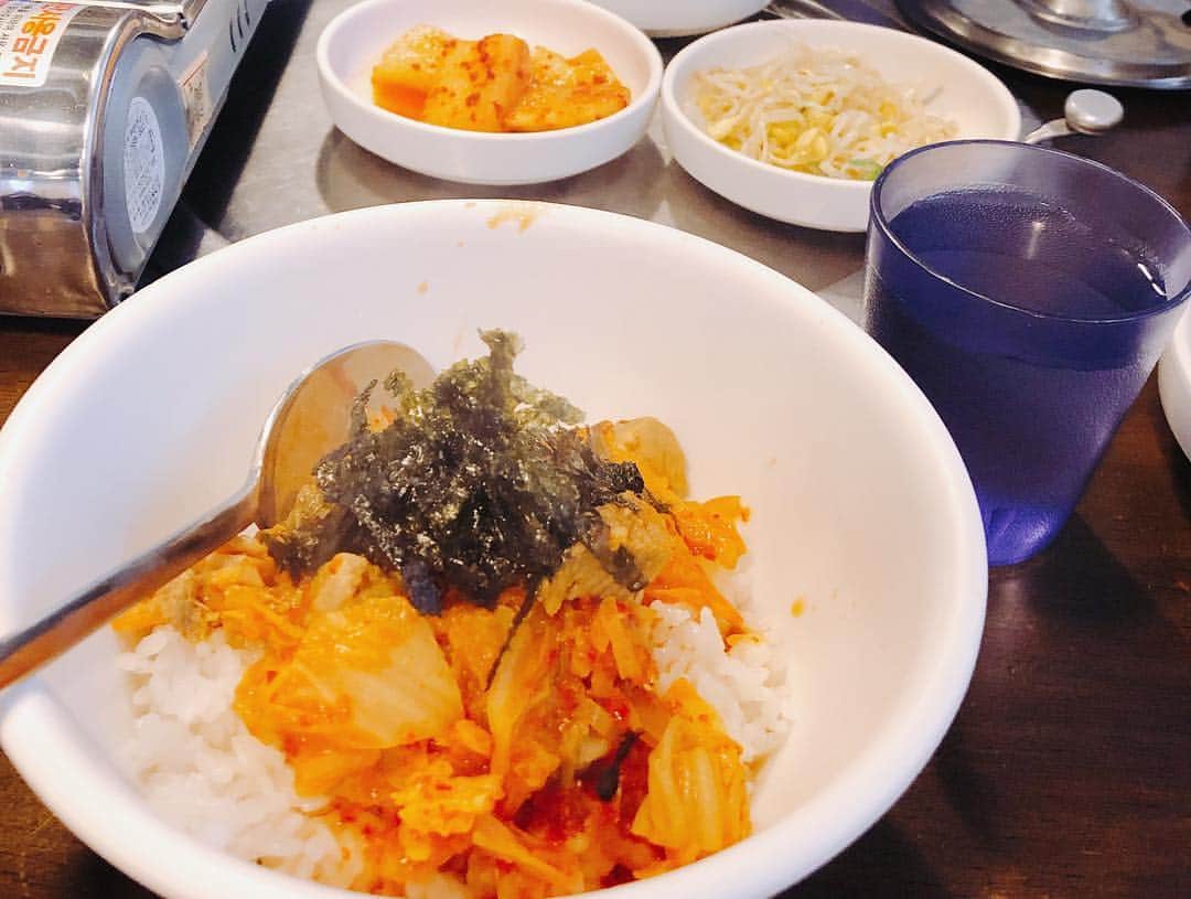 早瀬あやさんのインスタグラム写真 - (早瀬あやInstagram)「とにかく食べた食べた🐷全て美味しすぎたから家で何か作ってみようかな  #韓国#韓国グルメ#🇰🇷#女子旅」11月30日 15時04分 - hayase_aya