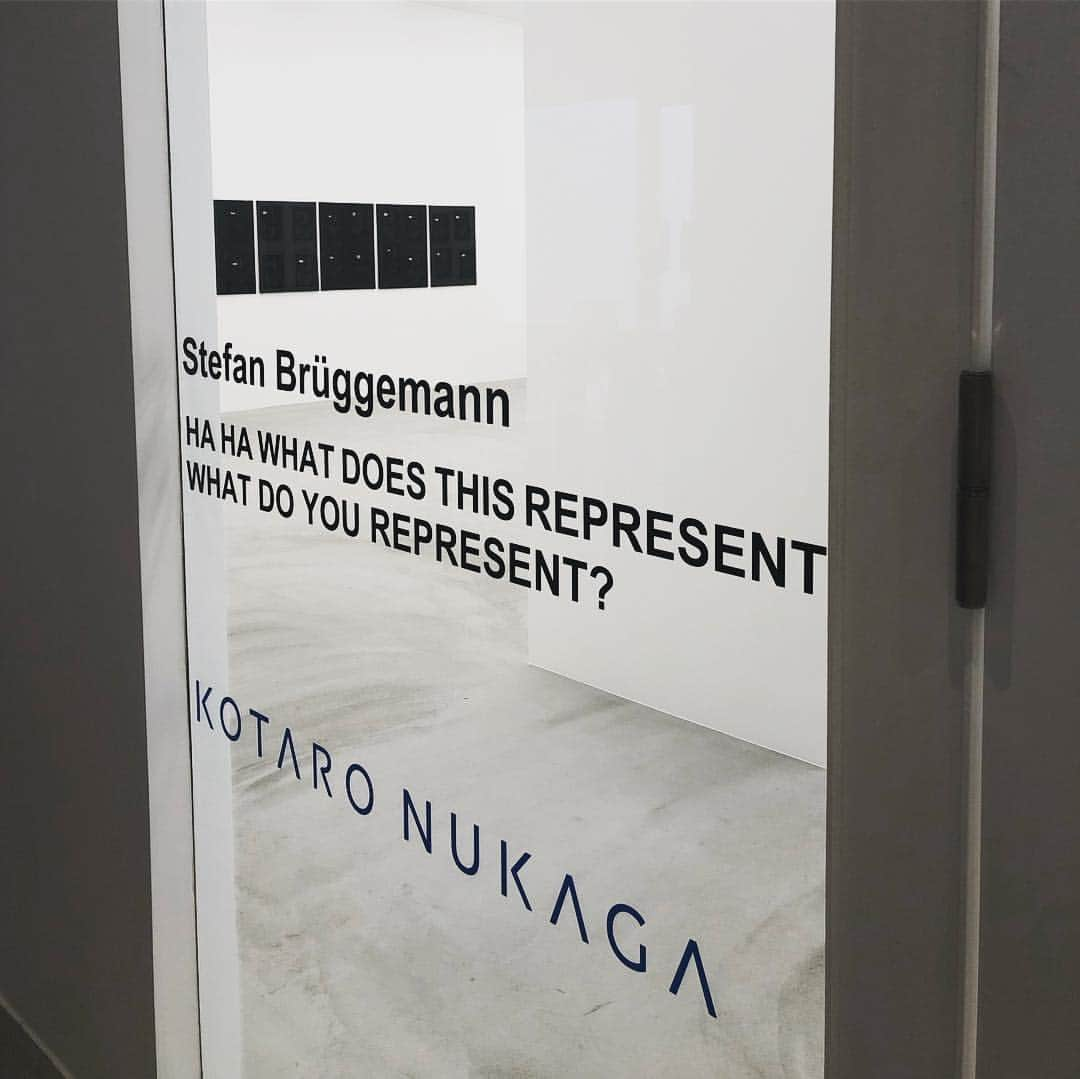 Warehouse TERRADA 寺田倉庫さんのインスタグラム写真 - (Warehouse TERRADA 寺田倉庫Instagram)「KOTARO NUKAGA、ANOMALY に続き、Takuro Someya Contemporary Art | TSCA が TERRADA ART COMPLEX にオープンいたしました。広々とした倉庫空間で Chim↑Pom や大山エンリコイサムの大型作品をお楽しみいただけます。  Takuro Someya Contemporary Art | TSCA, ANOMALY, KOTARO NUKAGA have open in TERRADA ART COMPLEX. You will be enjoy these artworks in the warehouse.  #chimpom #ANOMALY #grandopen #enricoisamuoyama #KOTARONUKAGA #stefanbruggemann #warehouseterrada #寺田倉庫 #tokyo #shinagawa #tennoz #天王洲アイル #terradaartcomplex #art #drawing #painting #contemporaryart #streetart」11月30日 17時31分 - warehouse_terrada