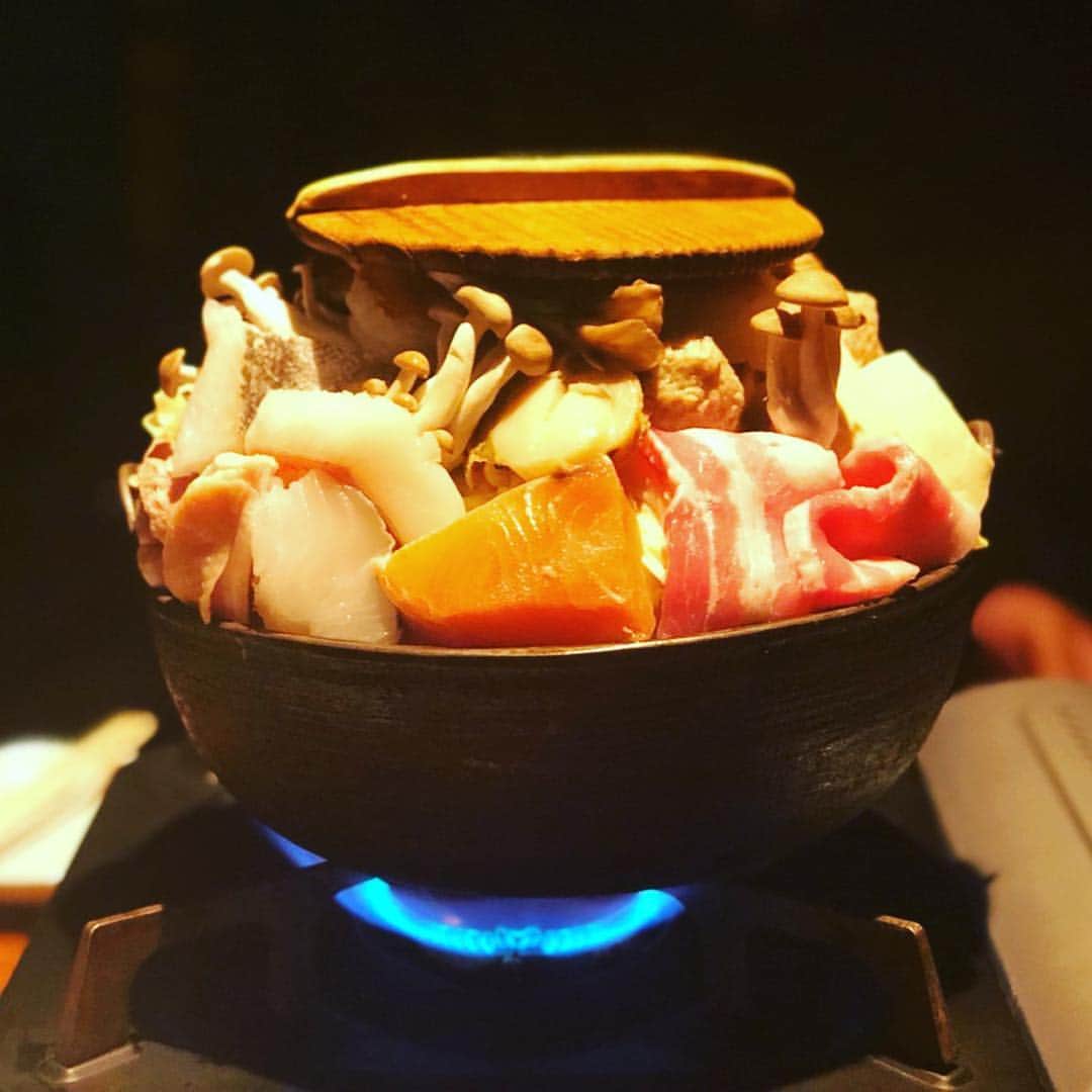 汰木康也さんのインスタグラム写真 - (汰木康也Instagram)「先日は栗くんが焼肉に連れて行ってくれました。 山形はどこへ行っても本当に美味しいものばかり😋  天皇杯に向けて最高の準備していきます！！ 最近食べたものも一緒に。  #栗山会 #meatmeet #来週は中村会  #モンテディオ山形  #みちのくダービー」11月30日 20時42分 - koya_yuruki