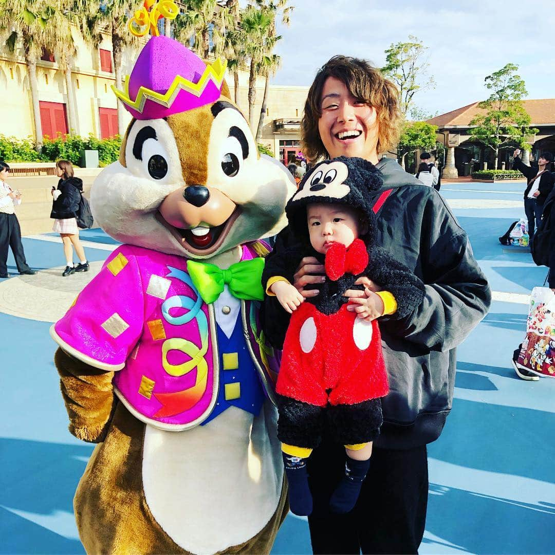 Tomoyaさんのインスタグラム写真 - (TomoyaInstagram)「久しぶりのしー🌈👶 #tokyodisneysea」11月30日 20時46分 - tomo_10969