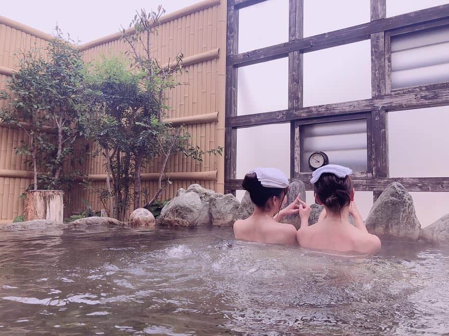 須田亜香里さんのインスタグラム写真 - (須田亜香里Instagram)「#ネットもテレ東 で検索すれば私たちの入浴シーンが無料で見られます♨︎ #ske48がひとっ風呂浴びさせて頂きます #銭湯 #宮城湯」12月29日 23時51分 - akarisuda
