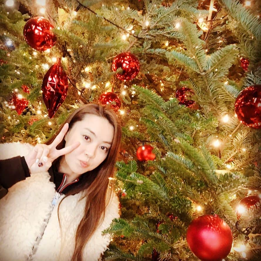 観月ありささんのインスタグラム写真 - (観月ありさInstagram)「平成最後のクリスマスは🎅 お稽古して。ご飯食べて。マッサージして。マッタリした一日でした！！！ 皆さんは素敵なクリスマスを過ごせましたか？？？ #観月ありさ #クリスマス#christmas」12月26日 0時30分 - alisa_mizuki