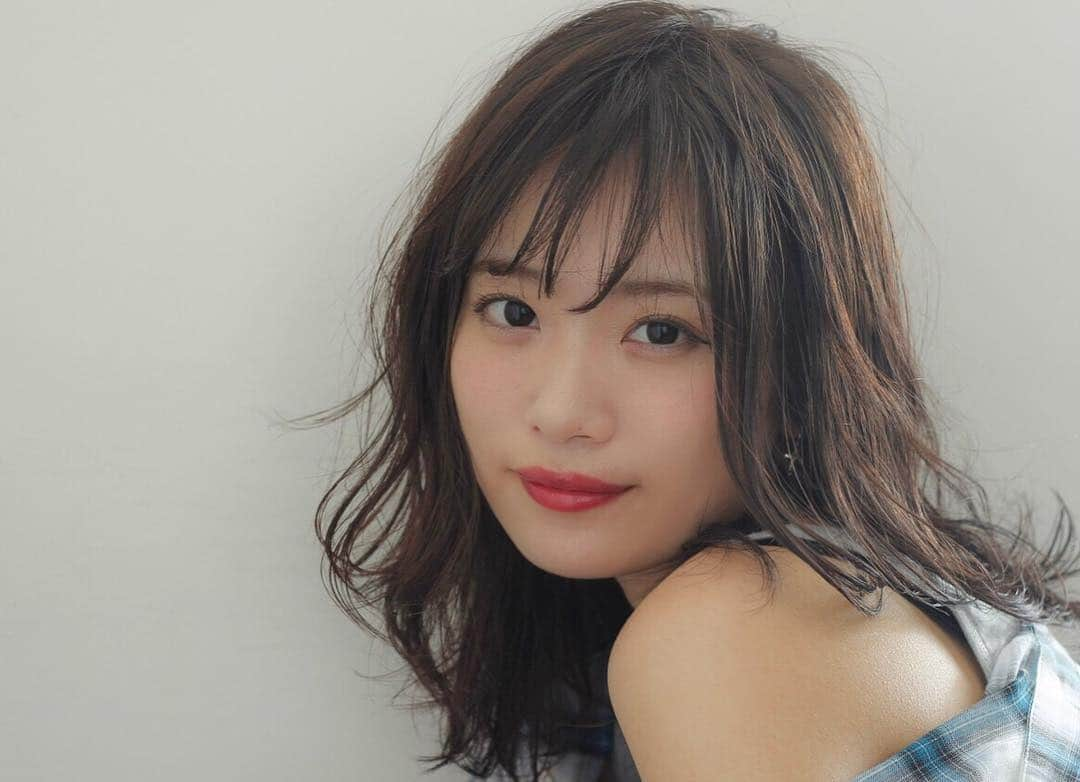 樋口綾奈さんのインスタグラム写真 - (樋口綾奈Instagram)「お久しぶりです~ こないだ美容院で撮ってもらったやつ🤧 #サロンモデル  #ヘアモデル」12月26日 22時24分 - a03___23y