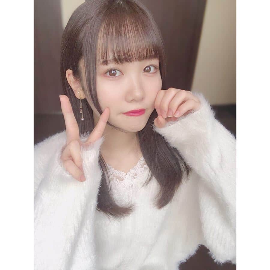 関口なほのインスタグラム：「関口なほ20歳に なりました🎂💭 . . 笑顔で溢れる1年に なりますように…🙏🏻💭 . #神宿  #関口なほ  #アイドル  #なっぴぃーバースデー  #誕生日  #20歳  #ハタチ」
