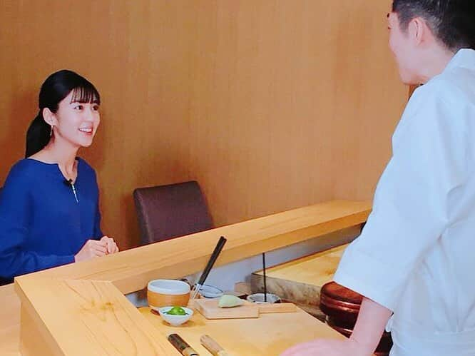 渡辺早織さんのインスタグラム写真 - (渡辺早織Instagram)「🍣新レギュラー番組のお知らせ🍶 BS12『早川光の最高に旨い寿司』にて、 新コーナー「名店のおつまみ」 を担当させていただくことになりました！ 初回放送:１月７日㈪  21:30~22:00  こちらでは親方に握りだけではなくおつまみとお酒のこだわりをうかがいます。 念願の、ほろ酔いロケです😚笑 唎酒師であり一日本酒ファンとして、日本酒の良さをみなさんと共有できる日が来るなんて…とても嬉しい。 そして実は全国遠征するほどお寿司が好きな私🍣 早くも次のロケが待ち遠しい気持ちです。。 初回は2019年1月7日！ おちょこ片手にぜひご覧ください❗️ . . . #BS12 #早川光の最高に旨い寿司 #名店のおつまみ #これから日本酒のこと #たくさん発信するぞ」12月27日 12時00分 - _watanabesaori_