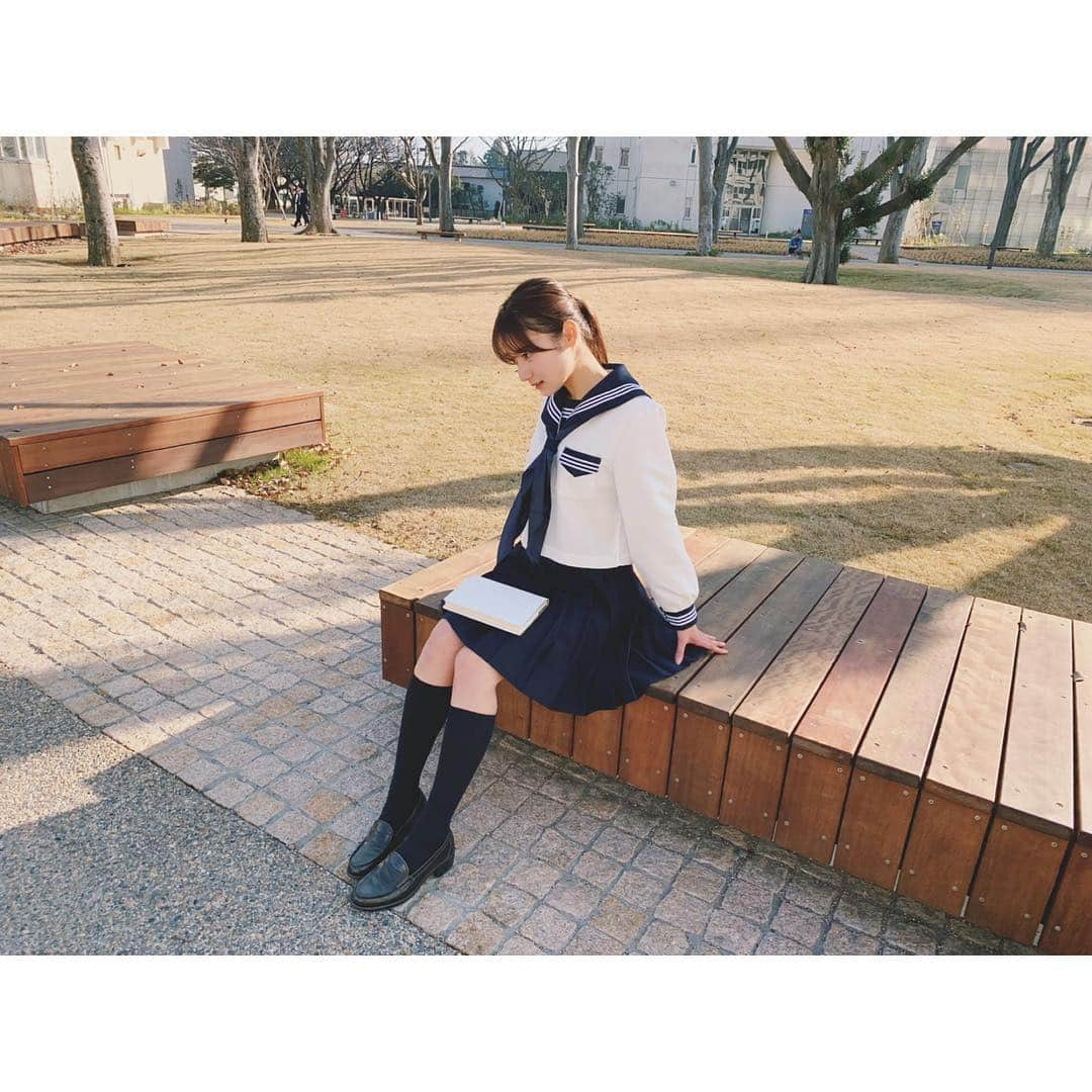 齊藤英里さんのインスタグラム写真 - (齊藤英里Instagram)「とあるMVの撮影でした🌼 セーラー服着たの〜新鮮だね 情報解禁お楽しみに☺︎」12月27日 21時02分 - erisaito.official