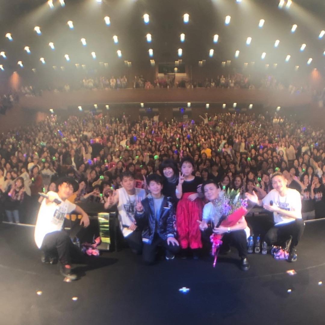 RYOさんのインスタグラム写真 - (RYOInstagram)「「DEEP LIVE TOUR 2018 ”THE SINGER”」長崎公演🔥 全公演終了いたしました!! たくさんの方にお越しいただき、そして応援していただき、感無量です😭 皆様、ありがとうございました!! サプライズもめちゃくちゃビックリしました〜🙏 このチームでのLIVE、最高でした!!」12月27日 15時30分 - deep_ryo