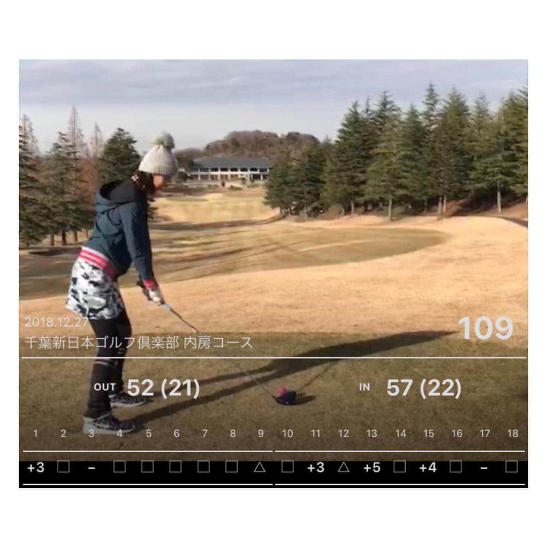 美優さんのインスタグラム写真 - (美優Instagram)「ゴルフ納め🏌️‍♀️✨ 110切れて良かった〜😅 パターが多すぎるな😭 柔らかいバンカーから出すのも不得意😭 冬の寒い時期にパターとバンカーの 練習をしよう！！と決めたゴルフ納め。  #golf #ゴルフ #ゴルフ女子 #⛳️」12月27日 16時25分 - miyu11_20