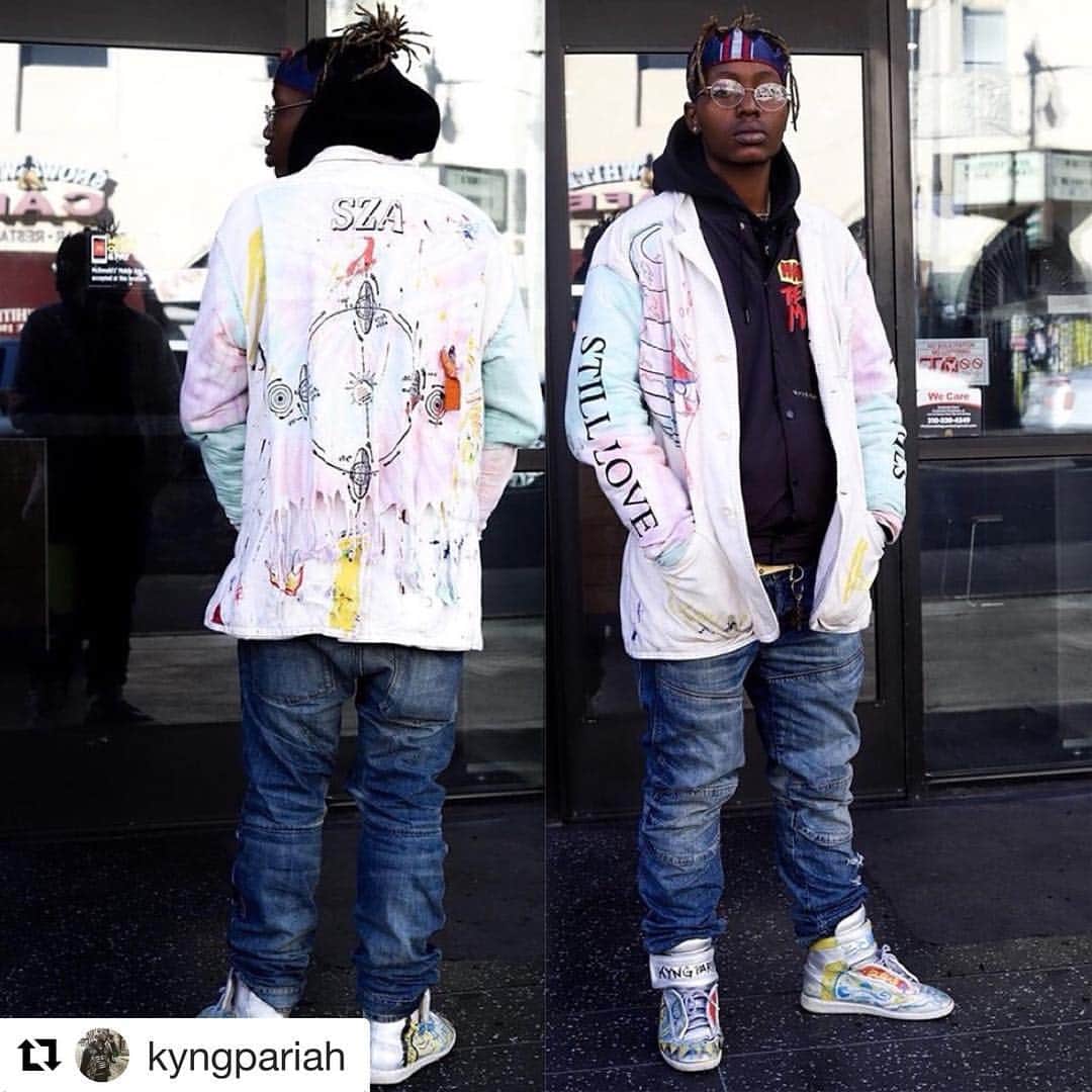 柴田翔平のインスタグラム：「Da boy they are so fly!! 街でイケてた子をsnap📸 @kyngpariah with @get_repost ・・・ Earlier taken by @shohey_shibata 🙏  CLICK BIO LINK  Thanks for the extended love for years #idare2bedifferent #mixtape #dare2bedifferent  #bagheerah  @KyngPariah  @ZaddyShlong @God.Given.Gift  THE ALBUM IS OUT IN BIO LINK •EDM •HIPHOP •BLUES “GOD GIVEN GIVEN”  album available •NO FEATURES •13 TRACKS •49 MINUTES 📈via iTunes, Google Play, Spotify, Tidal.  #GODGIVENGIFT #CANWETALK #digitalartist #ETHIK #KYNGPARIAH #artist #femaleProducer #KYNG #itunes #GOD #GIVEN #GIFT #CTRL #worldstar #NEWJERSEY #GTFOMFHO #FLEXN #HOWIFEEL #UPTHIRTEEN #BAPE #TeamDorkNation #GSTAR #hypebeast #shoheyphoto」