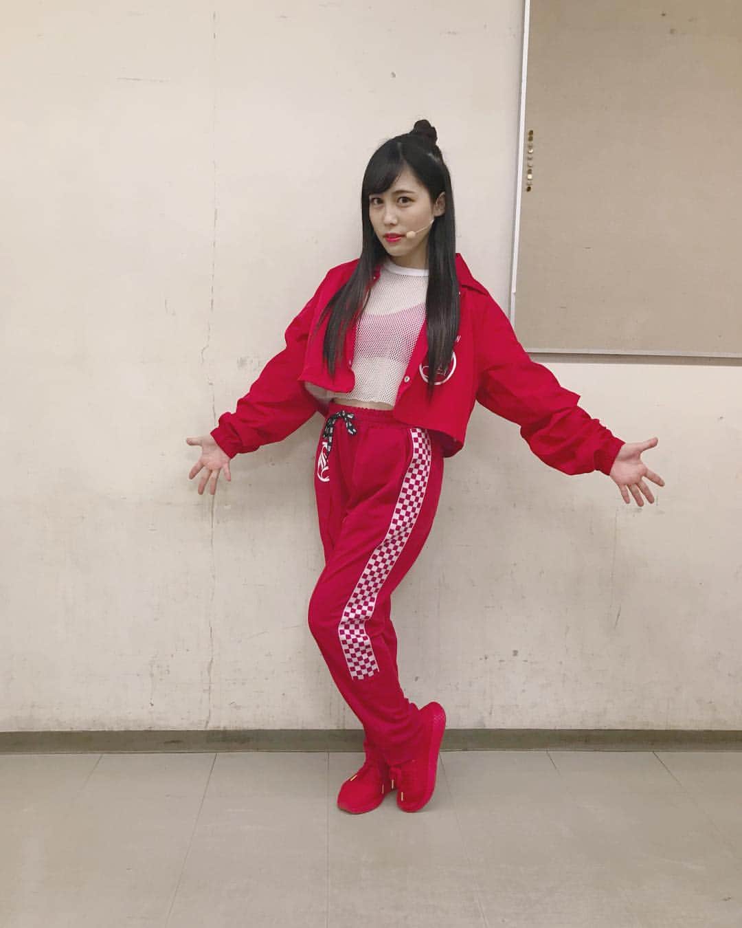 小倉可愛のインスタグラム：「衣装げろかわいい」