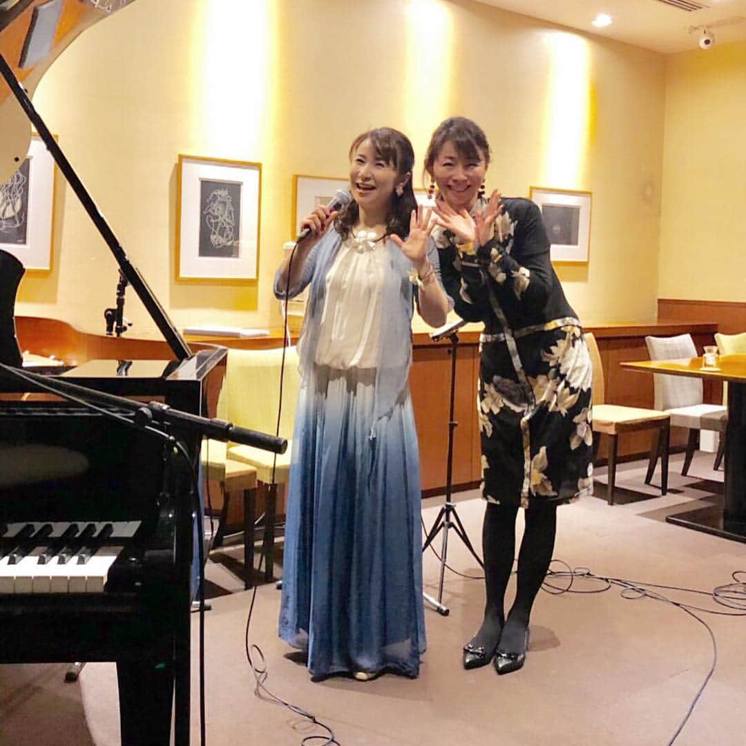 荒生暁子のグルメインスタ