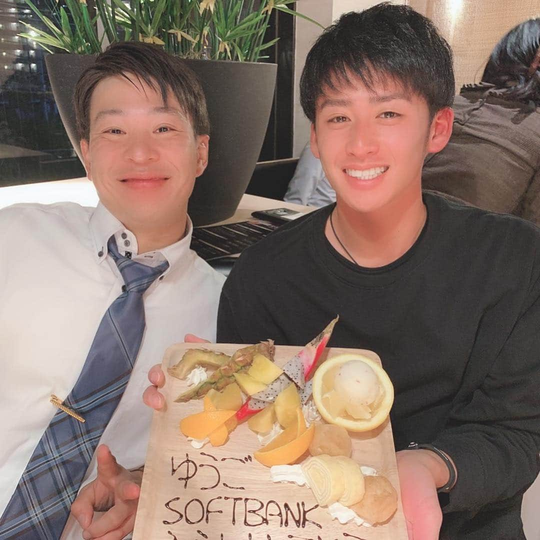 板東湧梧さんのインスタグラム写真 - (板東湧梧Instagram)「23歳になりました！ それと今年1年もお世話になりました！ 入団と誕生日とたくさんの人に祝ってもらって幸せです😊 ありがとうございました！！ JR東日本に入社して本間に良かったと心から思います。 柏、東京を離れて寂しさを今感じているところです。  来年は新たなステージで頑張りますので今後とも応援よろしくお願いします！！」12月27日 23時38分 - yugo_bandou