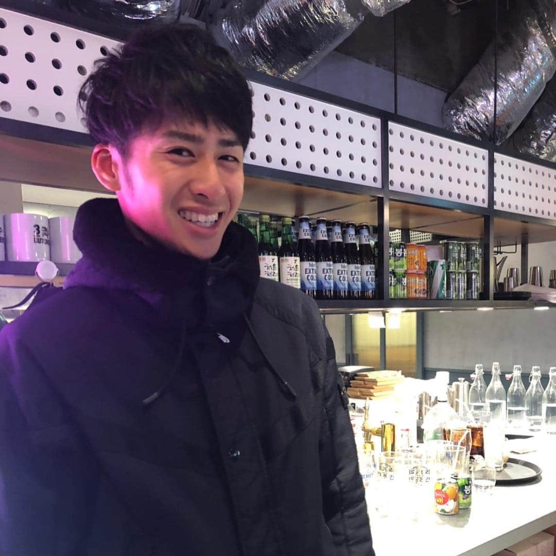 板東湧梧のインスタグラム：「23歳になりました！ それと今年1年もお世話になりました！ 入団と誕生日とたくさんの人に祝ってもらって幸せです😊 ありがとうございました！！ JR東日本に入社して本間に良かったと心から思います。 柏、東京を離れて寂しさを今感じているところです。  来年は新たなステージで頑張りますので今後とも応援よろしくお願いします！！」