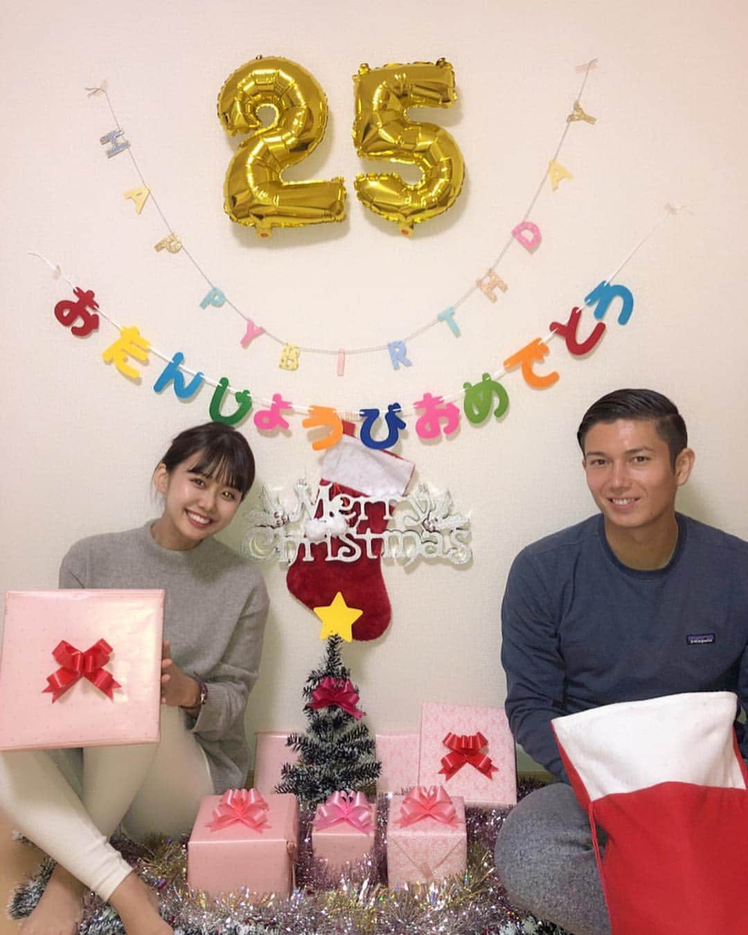 ᴱᴸᵞさんのインスタグラム写真 - (ᴱᴸᵞInstagram)「🧸🎂🎈birthday cake . 家に見覚えのないケーキ型があったり、 ゴミ箱の中にホイップクリームのゴミがあったり、 玄関からライターで火をつける音が聞こえてきたり、、、 もろバレだったけどありがと✨ プレゼントも含めぜーんぶうれしかった😂💕💕 . #jakely❤︎」12月28日 21時47分 - diary___ely