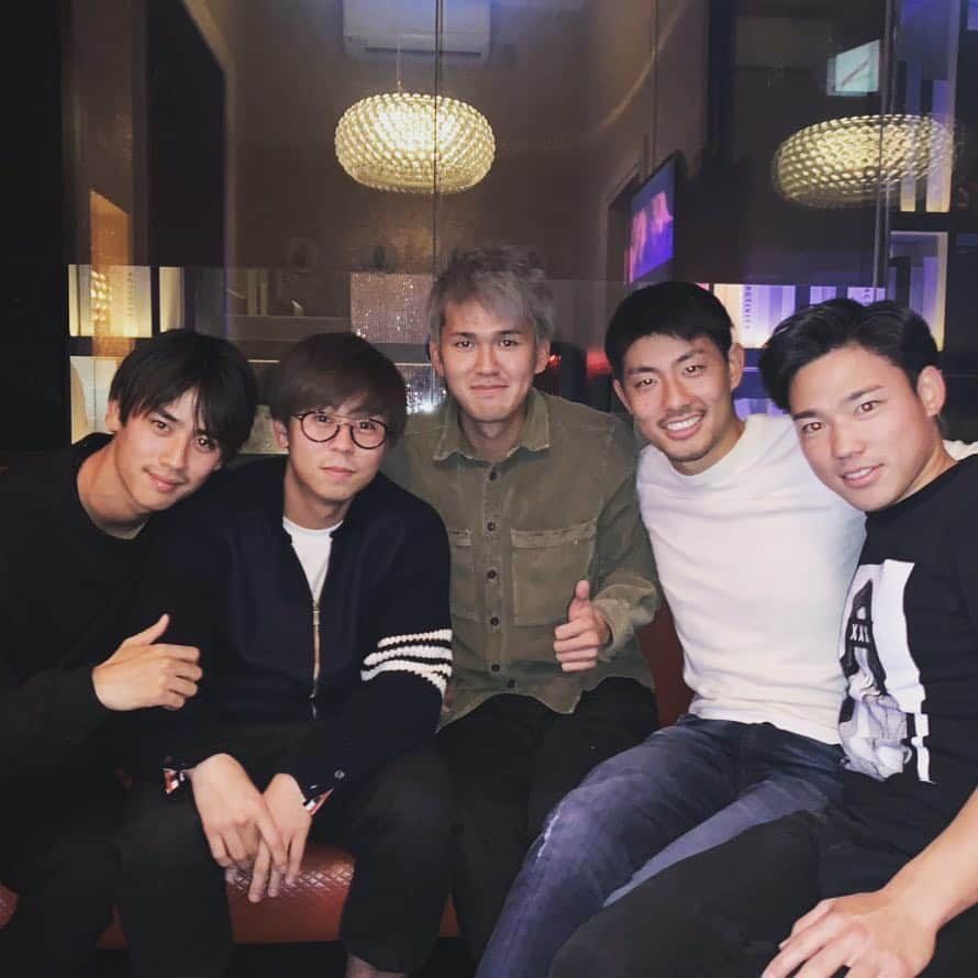 汰木康也さんのインスタグラム写真 - (汰木康也Instagram)「95会 来期もお互い頑張ろう👍  #95年組 #刺激受けてます #来シーズンも頑張ります #安西幸輝 #高丘陽平 #新里涼 #川上翔平 #汰木康也」12月28日 22時50分 - koya_yuruki