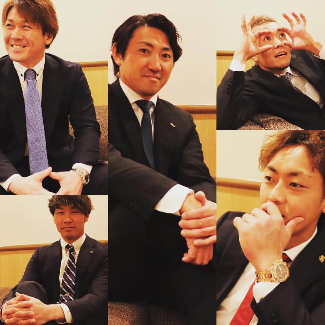 福岡ソフトバンクホークスさんのインスタグラム写真 - (福岡ソフトバンクホークスInstagram)「#モバイル公式サイト #スーツ#フォトギャラリー#公開中 #契約更改 #内川聖一 #今宮健太 #甲斐拓也 #千賀滉大 #武田翔太 #softbankhawks #ホークス #奪sh」12月29日 19時10分 - softbankhawks_official