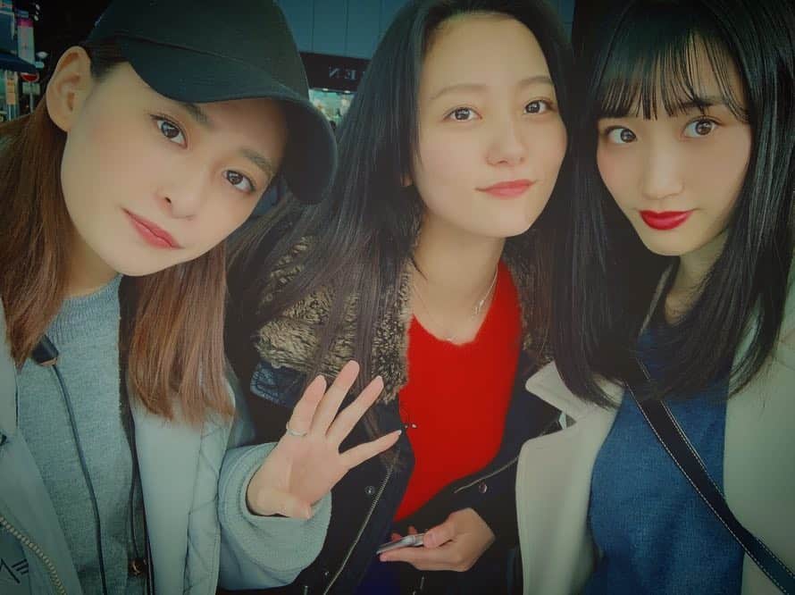 工藤綾乃のインスタグラム：「2日連続会っている2人🕺🏼 やなぎーたとなっちゃん #柳美稀 ちゃん #花岡なつみ ちゃん #工藤綾乃」