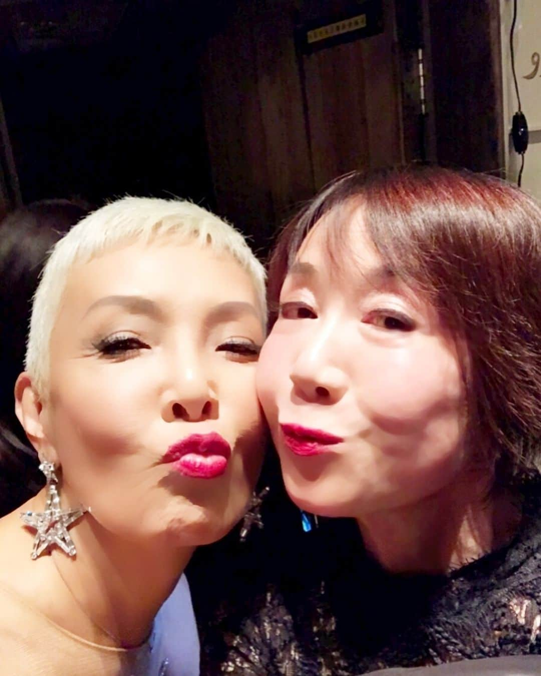 奈美悦子さんのインスタグラム写真 - (奈美悦子Instagram)「昨夜はピーターのパーティーにお誘い頂きましたー❣️#ピーター#池畑慎之介☆#パーティ#一年お休み#麻布#芸能生活50年#お疲れ様でした」12月29日 11時33分 - nami.etsuko