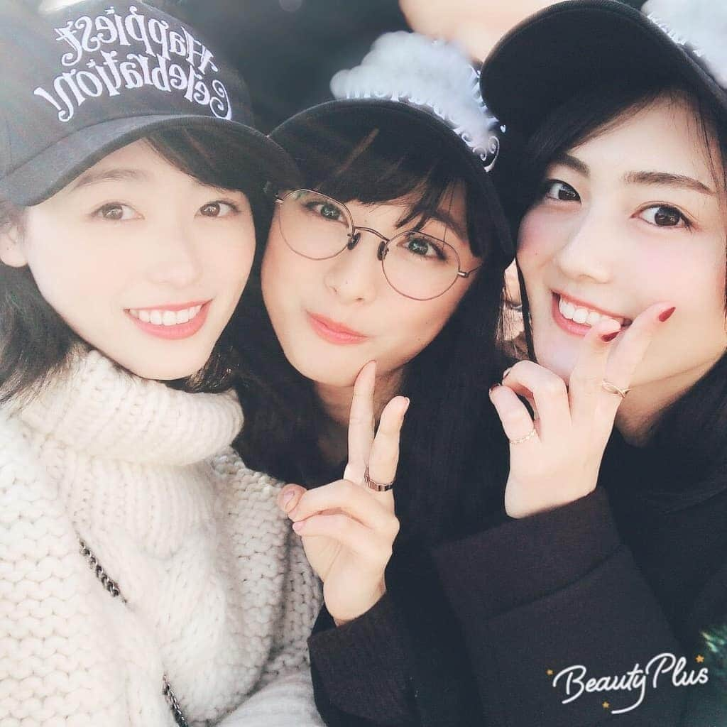 水谷果穂さんのインスタグラム写真 - (水谷果穂Instagram)「花恋ちゃん遥ちゃんとお泊りディズニーしてきました。 幸せいっぱいだった2日間！ また写真たくさん載せます❤︎ #TDS」12月29日 16時38分 - kahomizutani_official